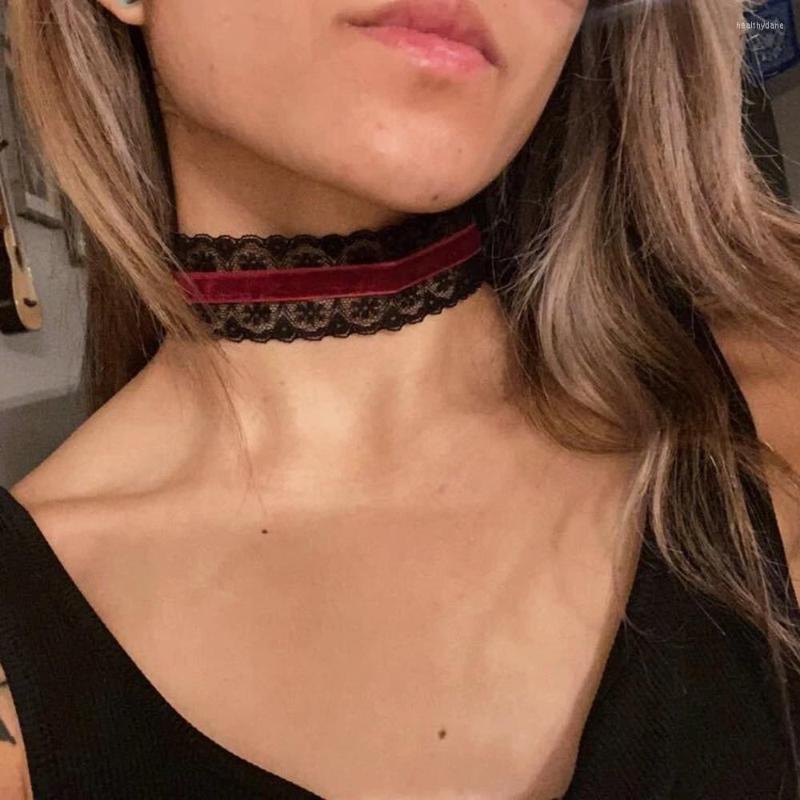 Chains Fashion Necklace Red Lace Strip For Women Flower Choker Necklaces 2023 Embroidery Ethnic Multi-layer Female Bohemian Jewelry
Chains Fashion Necklace Red Lace Strip For Women Flower Choker Necklaces 2023 Embroidery Ethnic Multi-layer Female Bohemian Jewelry