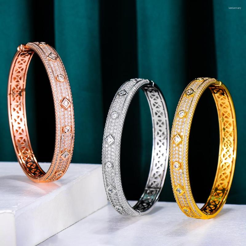 Bangle GODKI Luxury Stackable Trendy For Women Wedding Cubic Zircon Crystal CZ Dubai Bracelet Party Jewelry 2023
Bangle GODKI Luxury Stackable Trendy For Women Wedding Cubic Zircon Crystal CZ Dubai Bracelet Party Jewelry 2023