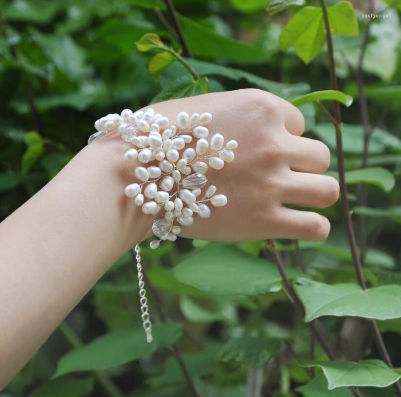 Charm Bracelets 1pcs Europe And America Natural Pearl Bracelet Bridal Jewelry Women's Wedding Accessories
Charm Bracelets 1pcs Europe And America Natural Pearl Bracelet Bridal Jewelry Women's Wedding Accessories
