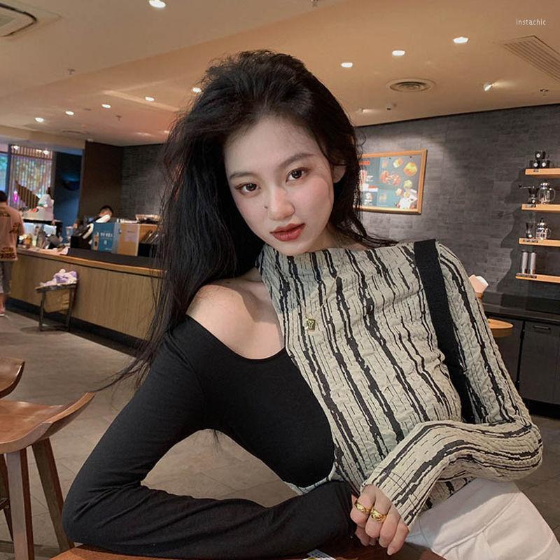 Women' T Shirts Woman TShirts Shoulder Striped Assorted Colors False-Two-Piece Long-Sleeved T-shirt Women' Spring Top Crop Mujer, Black
Women' T Shirts Woman TShirts Shoulder Striped Assorted Colors False-Two-Piece Long-Sleeved T-shirt Women' Spring Top Crop Mujer, Black