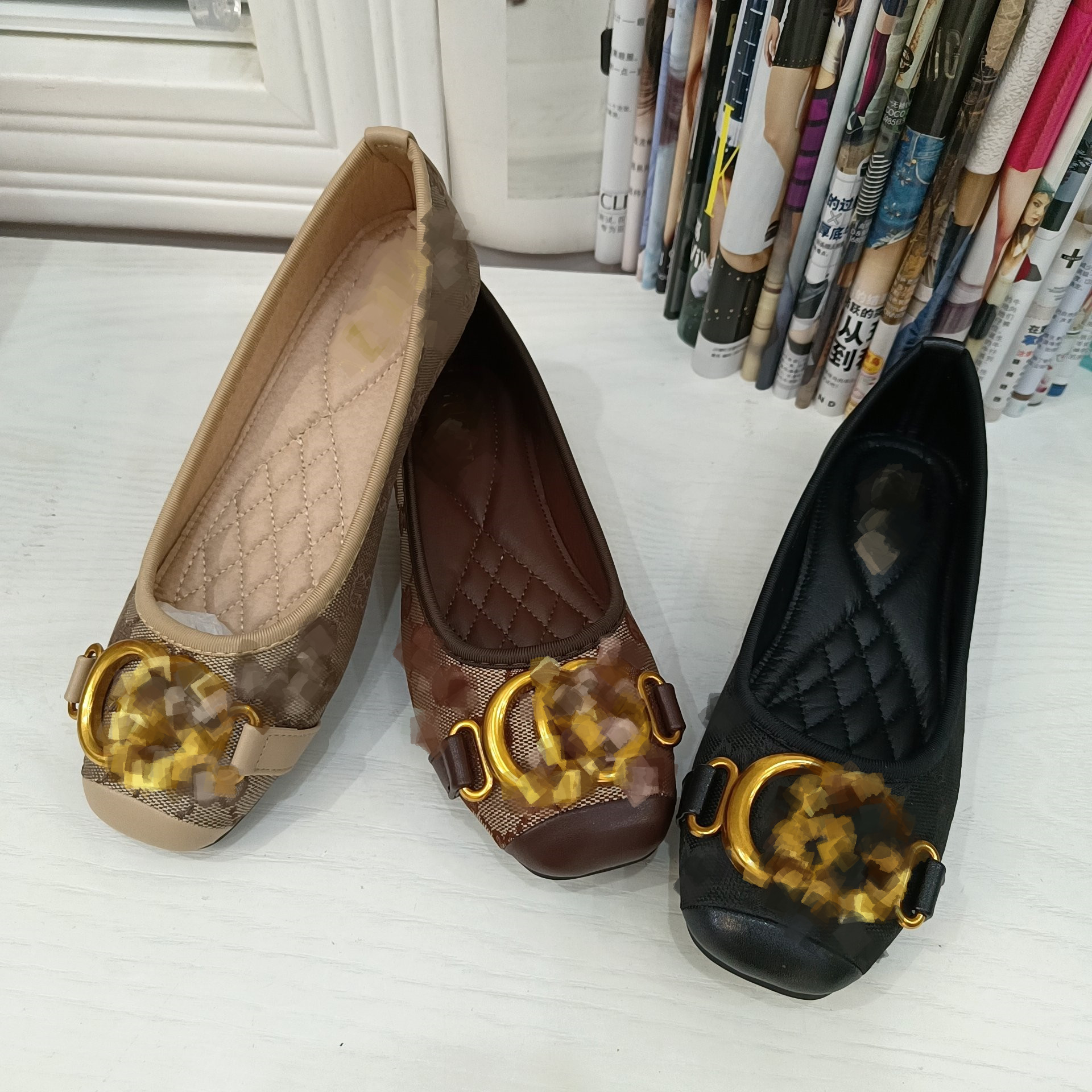 Dress Shoes Sandal Mules Double G loafers 2023 Women Flat Pump Monograms Authentic Cowhide Casual Shoes Round toe Classic Slides Sneaker Metal Buckle Ballet Flats, Xyguc3161
Dress Shoes Sandal Mules Double G loafers 2023 Women Flat Pump Monograms Authentic Cowhide Casual Shoes Round toe Classic Slides Sneaker Metal Buckle Ballet Flats, Xyguc3161