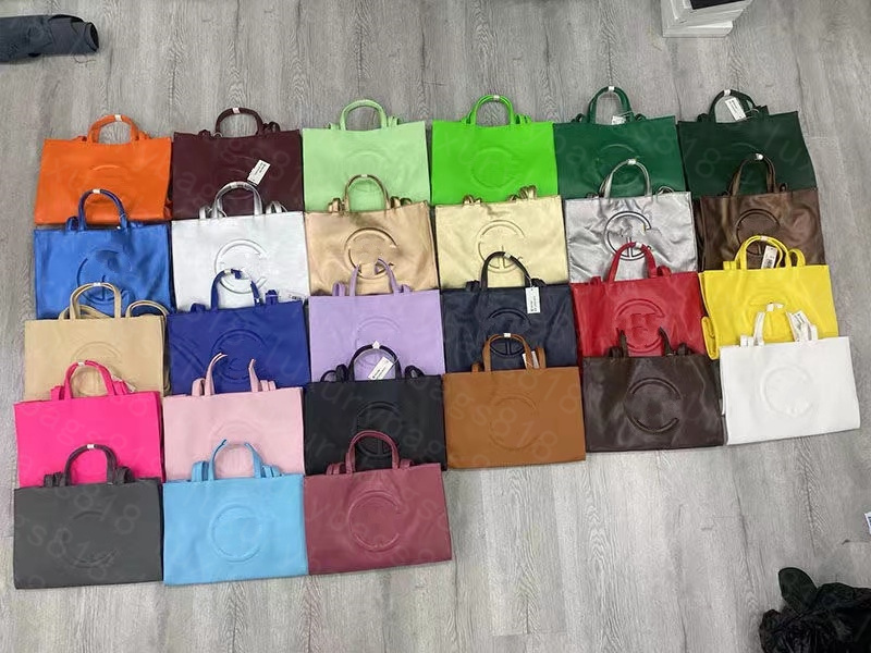 Designer 2Sizes Telfars MiniShoulder Bags Soft Leather Handbags Women Handbag Crossbody Luxury Tote Fashion Shopping Pink White Purse Satchels Bag
Designer 2Sizes Telfars MiniShoulder Bags Soft Leather Handbags Women Handbag Crossbody Luxury Tote Fashion Shopping Pink White Purse Satchels Bag