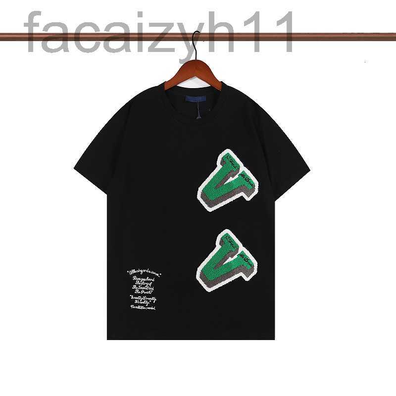 designer Luxury Mens Designer T Shirt Black white Letter printed shirts Short Sleeve Fashion Brand Top Tees Asian Size S-XXL C7JG
designer Luxury Mens Designer T Shirt Black white Letter printed shirts Short Sleeve Fashion Brand Top Tees Asian Size S-XXL C7JG