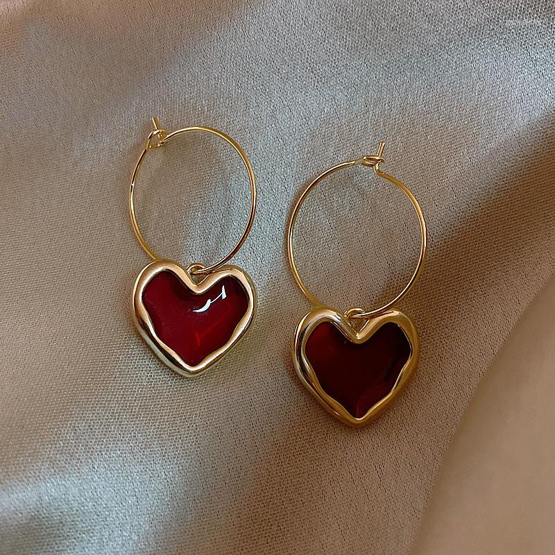 Hoop Earrings Sweet Vintage Enamel Love Heart For Women Girl Gold Color Metal Hanging Circle INS Jewelry Accessories
Hoop Earrings Sweet Vintage Enamel Love Heart For Women Girl Gold Color Metal Hanging Circle INS Jewelry Accessories