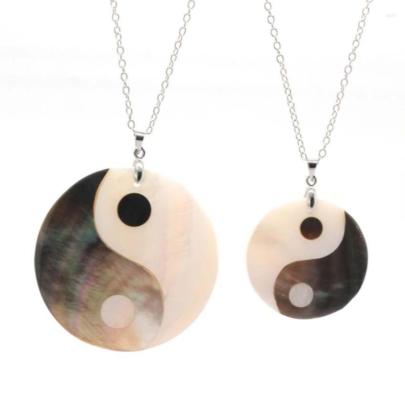 Pendant Necklaces KFT Natural Abalone Shell Eight Diagrams FengShui Black White Color Round Link Chain Rope Necklace
Pendant Necklaces KFT Natural Abalone Shell Eight Diagrams FengShui Black White Color Round Link Chain Rope Necklace