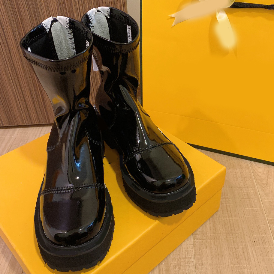 Womens Martin Knight Half Boots cool TIRE Storm Tires Up Chunky Boot Patent leather crystal outdoor Ankle Fashion Anti-Slip Designer Platform Bootie Leather
Womens Martin Knight Half Boots cool TIRE Storm Tires Up Chunky Boot Patent leather crystal outdoor Ankle Fashion Anti-Slip Designer Platform Bootie Leather
