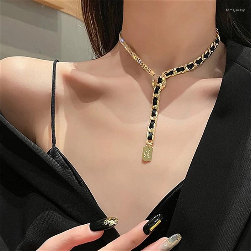 Pendant Necklaces CIFbuy Arrival Trendy Geometric Metal Y-shaped Corded Clavicle Chain Chokers Good Luck Women Jewelry Personality
Pendant Necklaces CIFbuy Arrival Trendy Geometric Metal Y-shaped Corded Clavicle Chain Chokers Good Luck Women Jewelry Personality