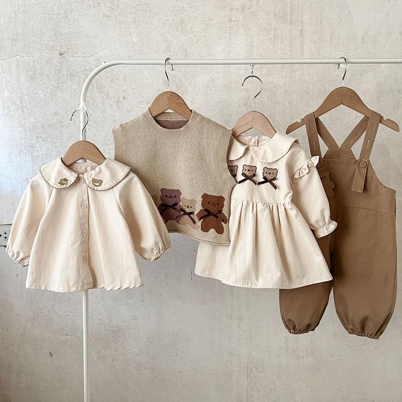 Clothing Sets Cute Children Boy Girl Clothes 0-3Years Born Kid Bear Pattern Cotton Shirt Knitted Waistcoat Dress Suspender Pant 4PCS Outfit
Clothing Sets Cute Children Boy Girl Clothes 0-3Years Born Kid Bear Pattern Cotton Shirt Knitted Waistcoat Dress Suspender Pant 4PCS Outfit