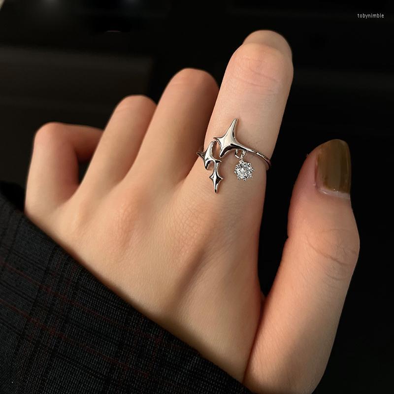 Wedding Rings Punk Silver Color Four Pointed Star Ring Zircon Pendant Original Handmade Adjustable Size For WomenWedding Toby22
Wedding Rings Punk Silver Color Four Pointed Star Ring Zircon Pendant Original Handmade Adjustable Size For WomenWedding Toby22