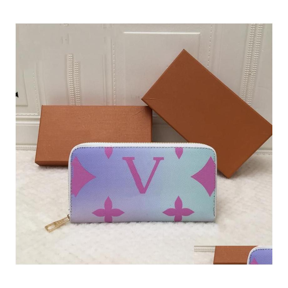 Wallets Hight Quality Leather Gradient Zippy Long Women Luxury Bag Sarah Victorine Coin Purse Card Holder Designer Clutch Bags Lady Dh7Sz, 1#
Wallets Hight Quality Leather Gradient Zippy Long Women Luxury Bag Sarah Victorine Coin Purse Card Holder Designer Clutch Bags Lady Dh7Sz, 1#