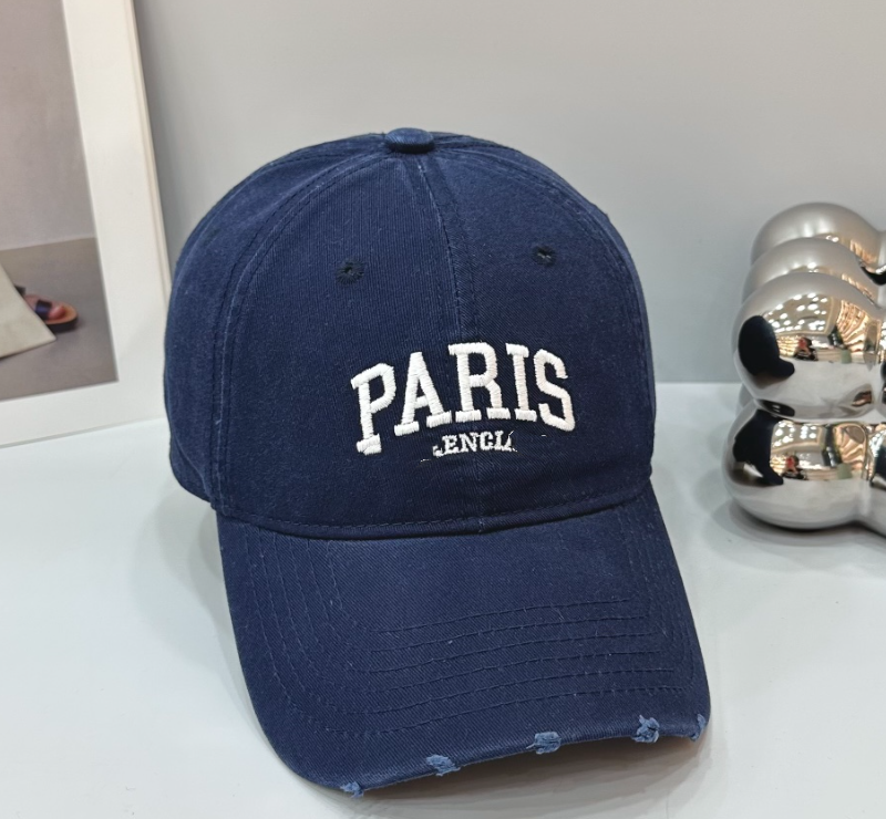 Classic Men's and Women's Outdoor Letter Embroidery Sun-Proof Baseball Cap Women's Sun-Proof Cotton Peaked Caps, Aspic
Classic Men's and Women's Outdoor Letter Embroidery Sun-Proof Baseball Cap Women's Sun-Proof Cotton Peaked Caps, Aspic