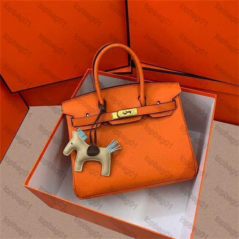 Designer Bag Birkins Handbags 5a Purse Clutch Handmade Purse Imitation Luxurys Designers Leather Wallet Women Wallets Classic Fashion zc, Vermelho
Designer Bag Birkins Handbags 5a Purse Clutch Handmade Purse Imitation Luxurys Designers Leather Wallet Women Wallets Classic Fashion zc, Vermelho