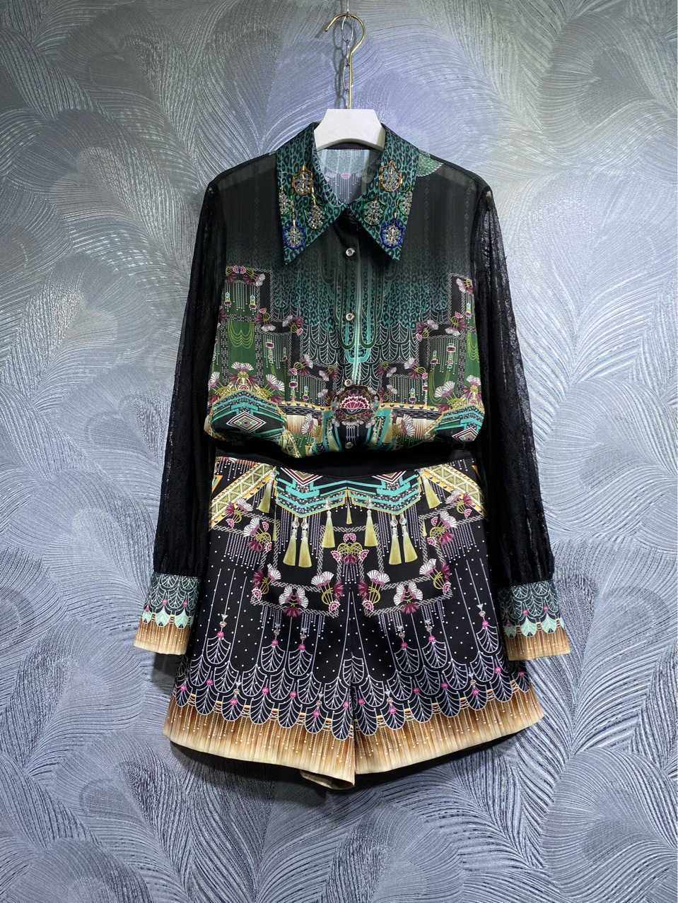 Designer Womens 2023 Spring New two pics suit Polo Print Shirt with Shorts Set High quality disign clothes, Green
Designer Womens 2023 Spring New two pics suit Polo Print Shirt with Shorts Set High quality disign clothes, Green