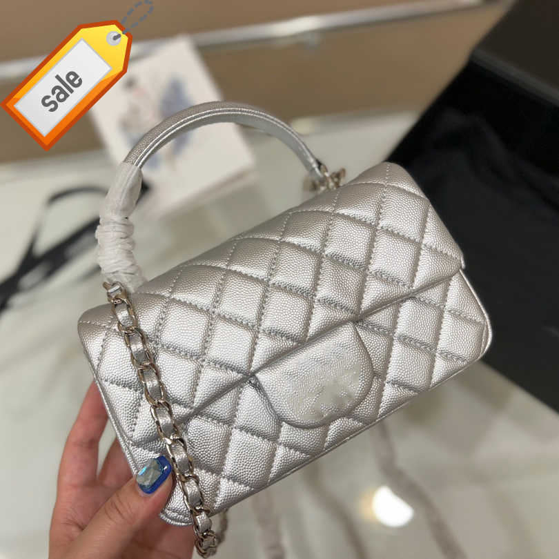 Luxury Women's Brand Designers Shoulder Bags 2023 Top Texture Cowhide Crossbody Bag Ringer Gold Braid Chain Messenger Bag Factory Direct Sales, Black
Luxury Women's Brand Designers Shoulder Bags 2023 Top Texture Cowhide Crossbody Bag Ringer Gold Braid Chain Messenger Bag Factory Direct Sales, Black