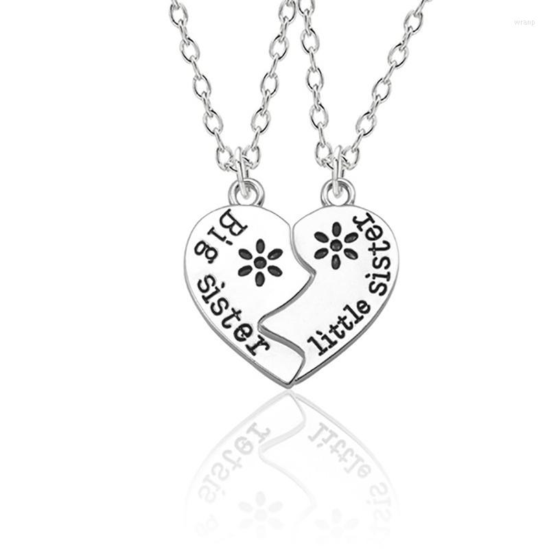 Pendant Necklaces 2Pc Heart Shape Big Sister Little Necklace Puzzle Fashion Flower Sis Choker Family Jewelry Birthday Party 2023
Pendant Necklaces 2Pc Heart Shape Big Sister Little Necklace Puzzle Fashion Flower Sis Choker Family Jewelry Birthday Party 2023