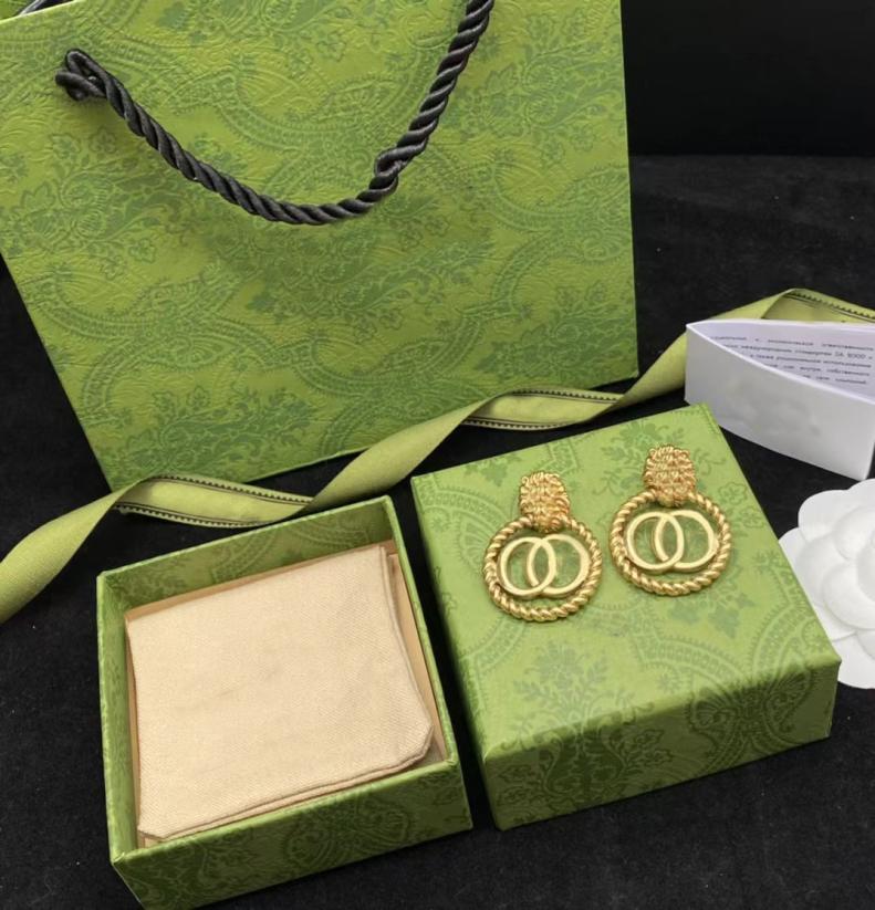 New Stud Earrings Fashion Luxury Brand Designer Classic Vintage Brass Lion Head Wedding Party Christmas Valentine039s Day Bouti3713174
New Stud Earrings Fashion Luxury Brand Designer Classic Vintage Brass Lion Head Wedding Party Christmas Valentine039s Day Bouti3713174