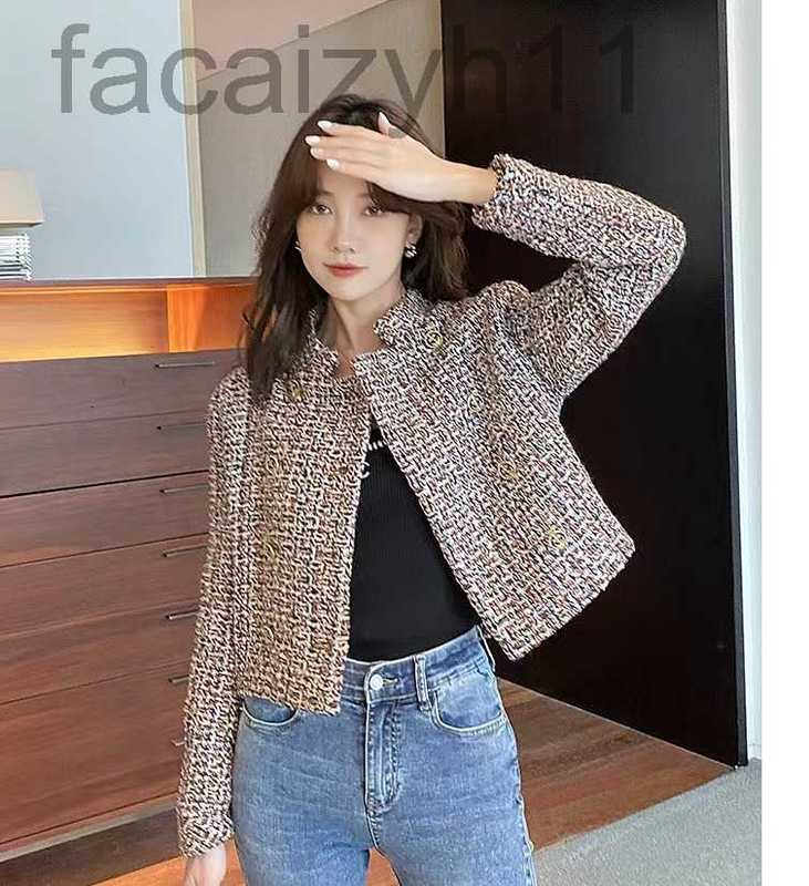 designer Women' brand jacket2022 new autumn and winter women coat top-grade fashion tweed spring women' down Mother' Day J4M4, Red
designer Women' brand jacket2022 new autumn and winter women coat top-grade fashion tweed spring women' down Mother' Day J4M4, Red