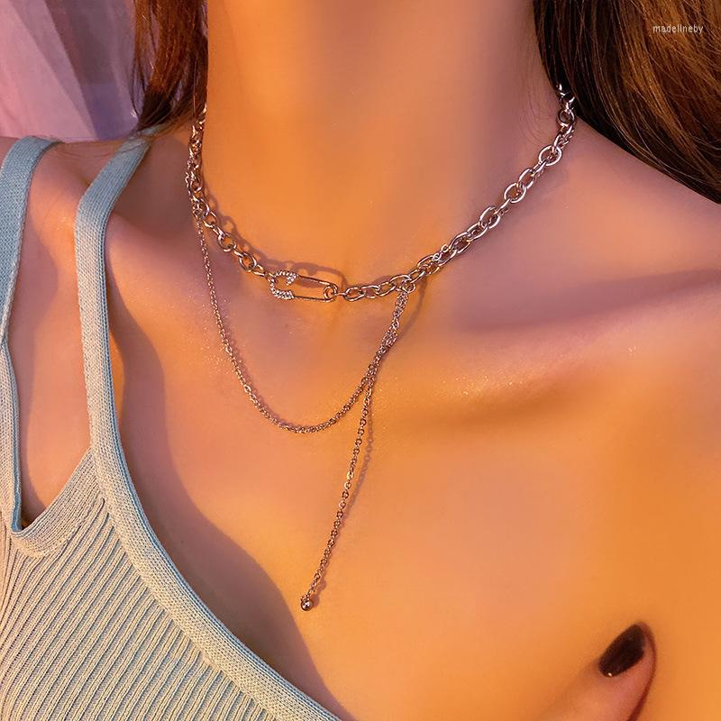 Chains Colorful L Korea Temperament Silver Color Alloy Pin Design Double Layer Clavicle Chain Necklace Jewelry For Woman Gift
Chains Colorful L Korea Temperament Silver Color Alloy Pin Design Double Layer Clavicle Chain Necklace Jewelry For Woman Gift