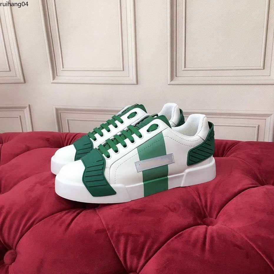 New Runaway Casual shoes top Sneaker designer Plaid pattern Platform Classic Suede Leather Sports Skateboarding Shoes Mens Women Sneakers 34-45 MKJKKPI rh40000002
New Runaway Casual shoes top Sneaker designer Plaid pattern Platform Classic Suede Leather Sports Skateboarding Shoes Mens Women Sneakers 34-45 MKJKKPI rh40000002