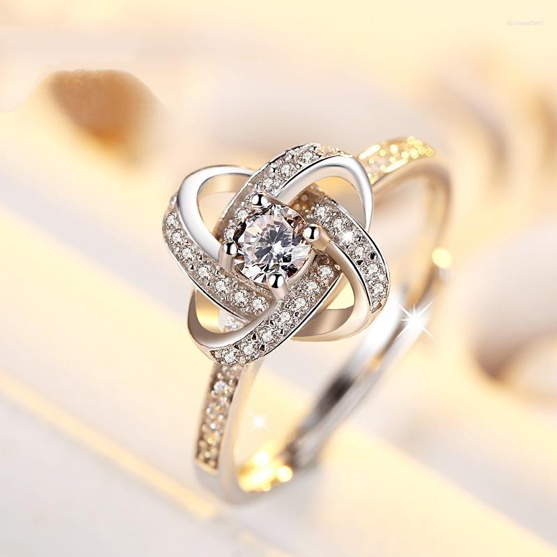 Wedding Rings Simple And Stylish Inlaid Zircon Open Ring Individual Zircon-studded Four-leaf Bride Jewelry
Wedding Rings Simple And Stylish Inlaid Zircon Open Ring Individual Zircon-studded Four-leaf Bride Jewelry