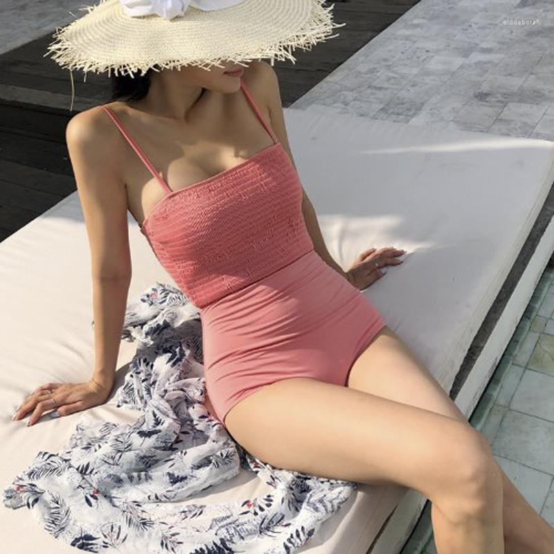 Women's Swimwear Pink Sling Smocked Off Shoulder One-piece Swimsuit Sets Women Of Luscious Swimsuits 2023 Girl Boho Bathing Suits
Women's Swimwear Pink Sling Smocked Off Shoulder One-piece Swimsuit Sets Women Of Luscious Swimsuits 2023 Girl Boho Bathing Suits