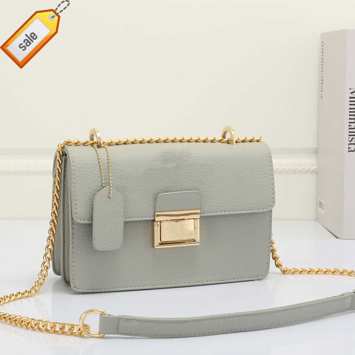 Luxurys Brand Designer bags Handbags Shoulder Crossbody Bags Tote bag New Feeling Small Crowd style Solid Color Single-shoulder Messeng Packet Factory saleser, 25
Luxurys Brand Designer bags Handbags Shoulder Crossbody Bags Tote bag New Feeling Small Crowd style Solid Color Single-shoulder Messeng Packet Factory saleser, 25