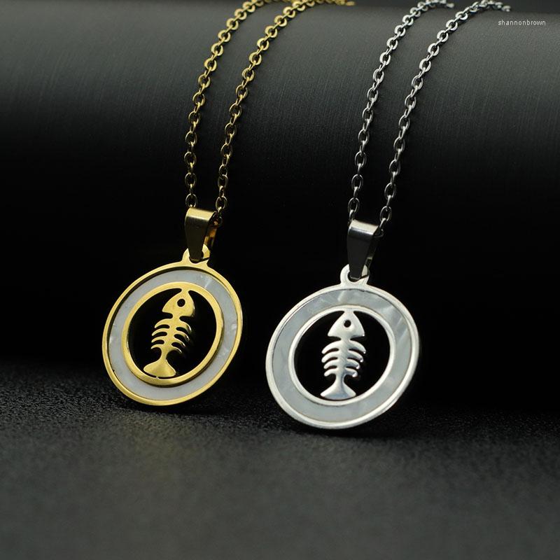 Pendant Necklaces Luxe Stainless Steel Fishbone Necklace Boho Women Clavicle Choker Viking Men Neck Chain Collier Acier Inoxyd
Pendant Necklaces Luxe Stainless Steel Fishbone Necklace Boho Women Clavicle Choker Viking Men Neck Chain Collier Acier Inoxyd