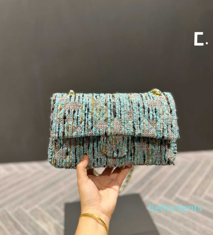 2023 new fashion Plush Designer Bag Popular New Fashion Handmade High-Quality Temperament Designer Wallet Tote Bags For Women Handbag With Brand, Do not buy this option;no shipment
2023 new fashion Plush Designer Bag Popular New Fashion Handmade High-Quality Temperament Designer Wallet Tote Bags For Women Handbag With Brand, Do not buy this option;no shipment