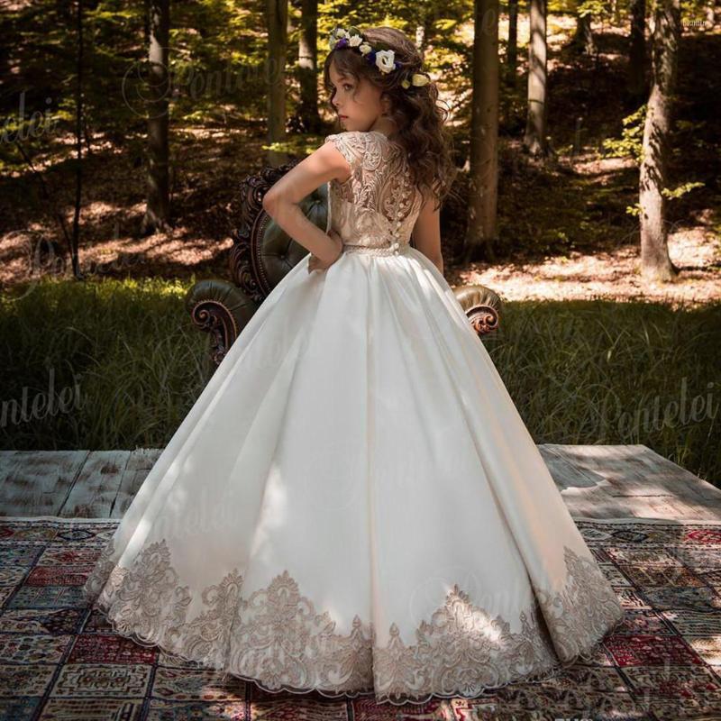 Girl Dresses Flower Girls For Weddings Scoop Ruffles Lace Satin Pearls Backless Princess Children Wedding Birthday Party, Custom color
Girl Dresses Flower Girls For Weddings Scoop Ruffles Lace Satin Pearls Backless Princess Children Wedding Birthday Party, Custom color