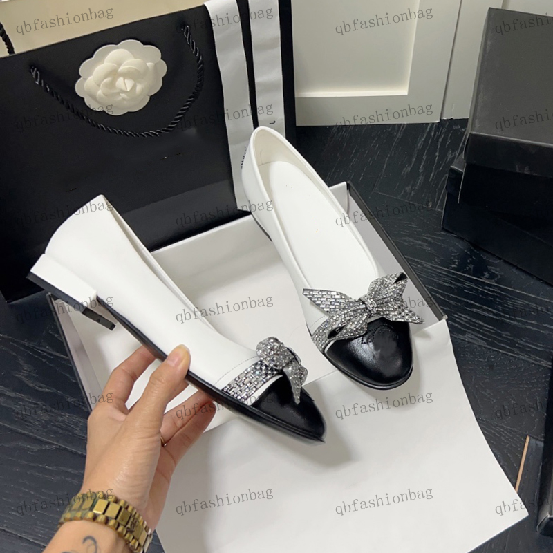Womens Xiaoping Heel Dress Shoes Dress Shoes Bow Decorative Round Head Light Casual Shoes Elegant Temperament Ballet Shoes Sandals Slippers Single Shoe Designer, Box
Womens Xiaoping Heel Dress Shoes Dress Shoes Bow Decorative Round Head Light Casual Shoes Elegant Temperament Ballet Shoes Sandals Slippers Single Shoe Designer, Box