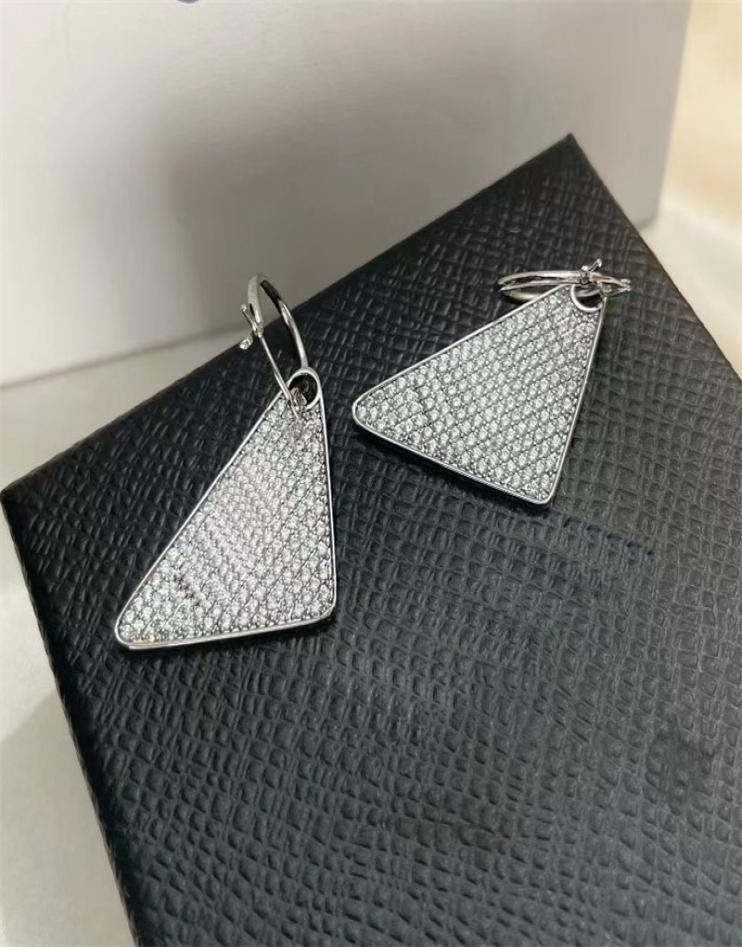 Designers Earring Ear Studs Brands Luxury Designer Jewelry Fashion Classsic Diamond Earrings Ear Studs For Women Wedding Party 4 S9939888
Designers Earring Ear Studs Brands Luxury Designer Jewelry Fashion Classsic Diamond Earrings Ear Studs For Women Wedding Party 4 S9939888