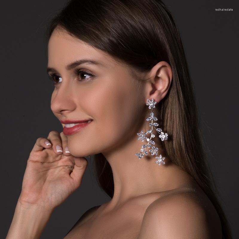 Dangle Earrings 6 Fashion Crystal Drop Ladies Long Flower Rhinestone Accessories Handmade Wedding Gift Jewelry
Dangle Earrings 6 Fashion Crystal Drop Ladies Long Flower Rhinestone Accessories Handmade Wedding Gift Jewelry