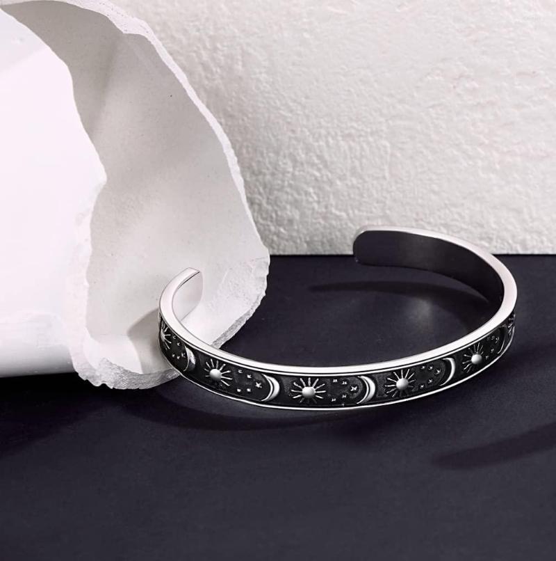 Bangle 2023 Sun & Moon Stainless Steel Bracelet Engraved Text Spell Birthday Valentine'S Day Gift
Bangle 2023 Sun & Moon Stainless Steel Bracelet Engraved Text Spell Birthday Valentine'S Day Gift