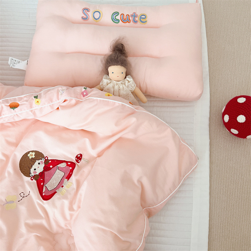 Quilts Grade A Pure Cotton Brushed Thick Pink Three-Dimensional Edge Bread Quilt Autumn And Winter Warm Soybean Quilt Children's Single 230317