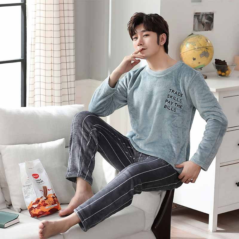 Men's Sleepwear Thicken Warm Flannel Pajamas Set Male Long Sleeved Cartoon Men's Winter Leisure Loose Home Cloth Autumn Loose Men Sleepwear 
