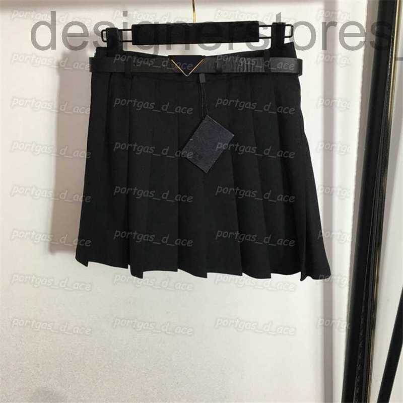 designer College Style Women Dress Gray Black Short Pleated Skirt Sexy with Lining 29US
designer College Style Women Dress Gray Black Short Pleated Skirt Sexy with Lining 29US