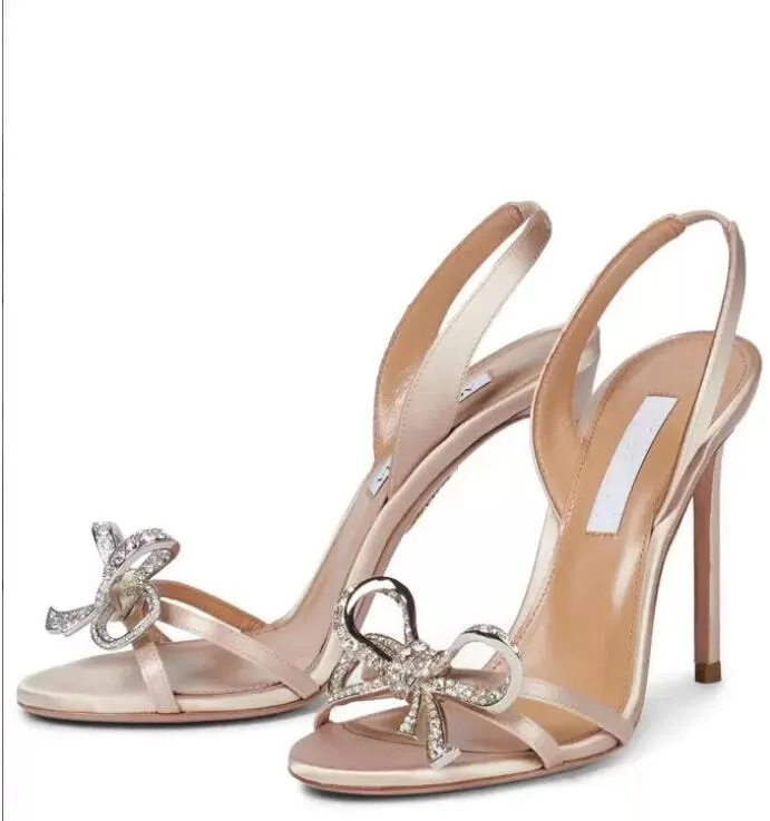 Fashion Night Dressing Babe Crystal Bows Embellished Sandals Shoes Perfect Lady High Heels Party Wedding Gladiator Sandalias With Box
Fashion Night Dressing Babe Crystal Bows Embellished Sandals Shoes Perfect Lady High Heels Party Wedding Gladiator Sandalias With Box