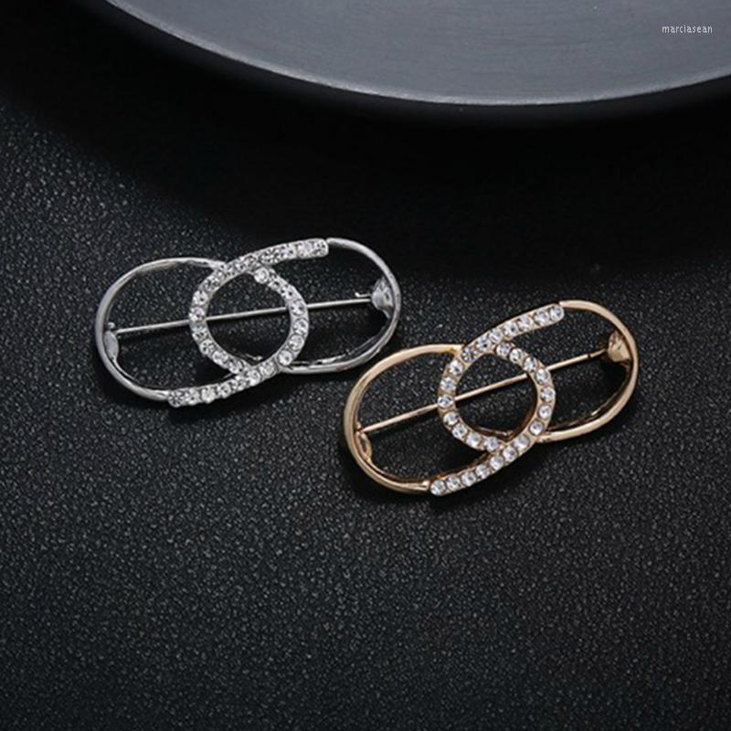 Brooches Fashion Women Safety Pins Gold Color Rhinestones Brooch Cardigan Shawl Scarf Buckle Clothing Accessories Gifts
Brooches Fashion Women Safety Pins Gold Color Rhinestones Brooch Cardigan Shawl Scarf Buckle Clothing Accessories Gifts
