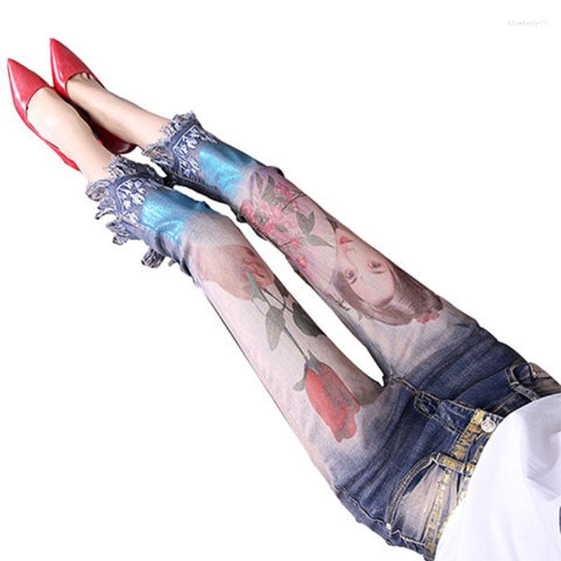 Women's Jeans High Quality Women Print Block Tassel Waist Casual Streetwear Denim Pants Pocket Fashion European Style LU1914, Blue
Women's Jeans High Quality Women Print Block Tassel Waist Casual Streetwear Denim Pants Pocket Fashion European Style LU1914, Blue