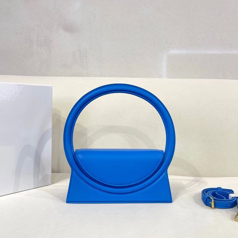 Crossbody Bags European And American Vintage Handbag Bags Designer Women's Handbag Round Handle Underarm Bag Fashion Leather bag
Crossbody Bags European And American Vintage Handbag Bags Designer Women's Handbag Round Handle Underarm Bag Fashion Leather bag