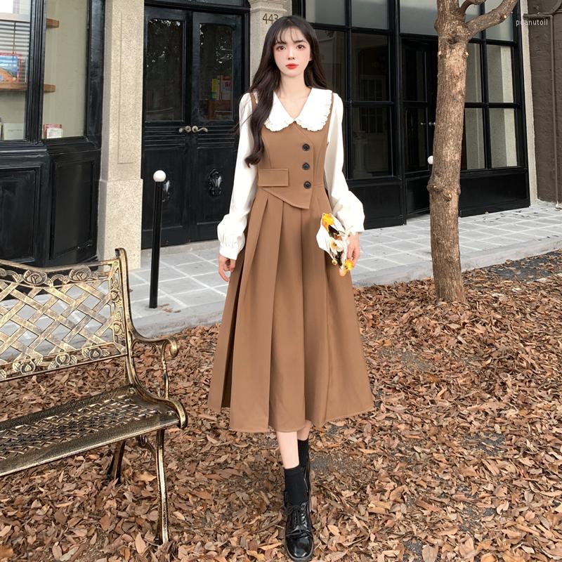 Casual Dresses 2023 Autumn And Winter Pattern Doll Collar Decrement Of Age Retro Splicing Two Fake Pieces Dress Fema, Auburn
Casual Dresses 2023 Autumn And Winter Pattern Doll Collar Decrement Of Age Retro Splicing Two Fake Pieces Dress Fema, Auburn