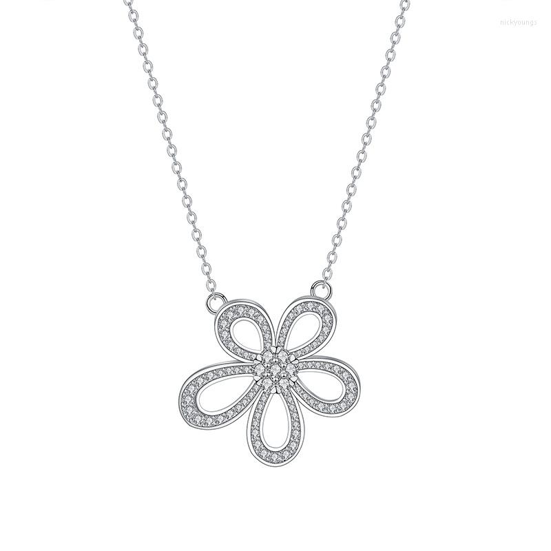Chains Inlaid Diamond Net Red Necklace Girl Personality Versatile Clavicle Chain Sun Flower Pendant Fashion Accessories
Chains Inlaid Diamond Net Red Necklace Girl Personality Versatile Clavicle Chain Sun Flower Pendant Fashion Accessories