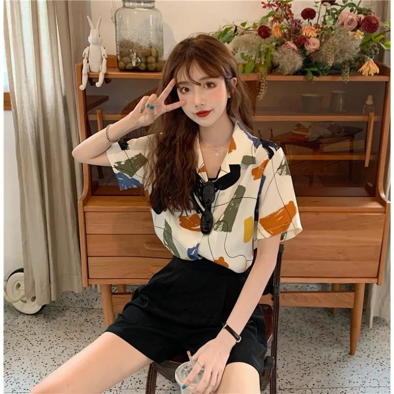 Women' Blouses & Shirts Print Short Sleeve T-Shirt Elegant Design Art Graffiti Beautiful Woman Blouse Beach Loose Casual 2023 Summer TopWom, Mixed color
Women' Blouses & Shirts Print Short Sleeve T-Shirt Elegant Design Art Graffiti Beautiful Woman Blouse Beach Loose Casual 2023 Summer TopWom, Mixed color