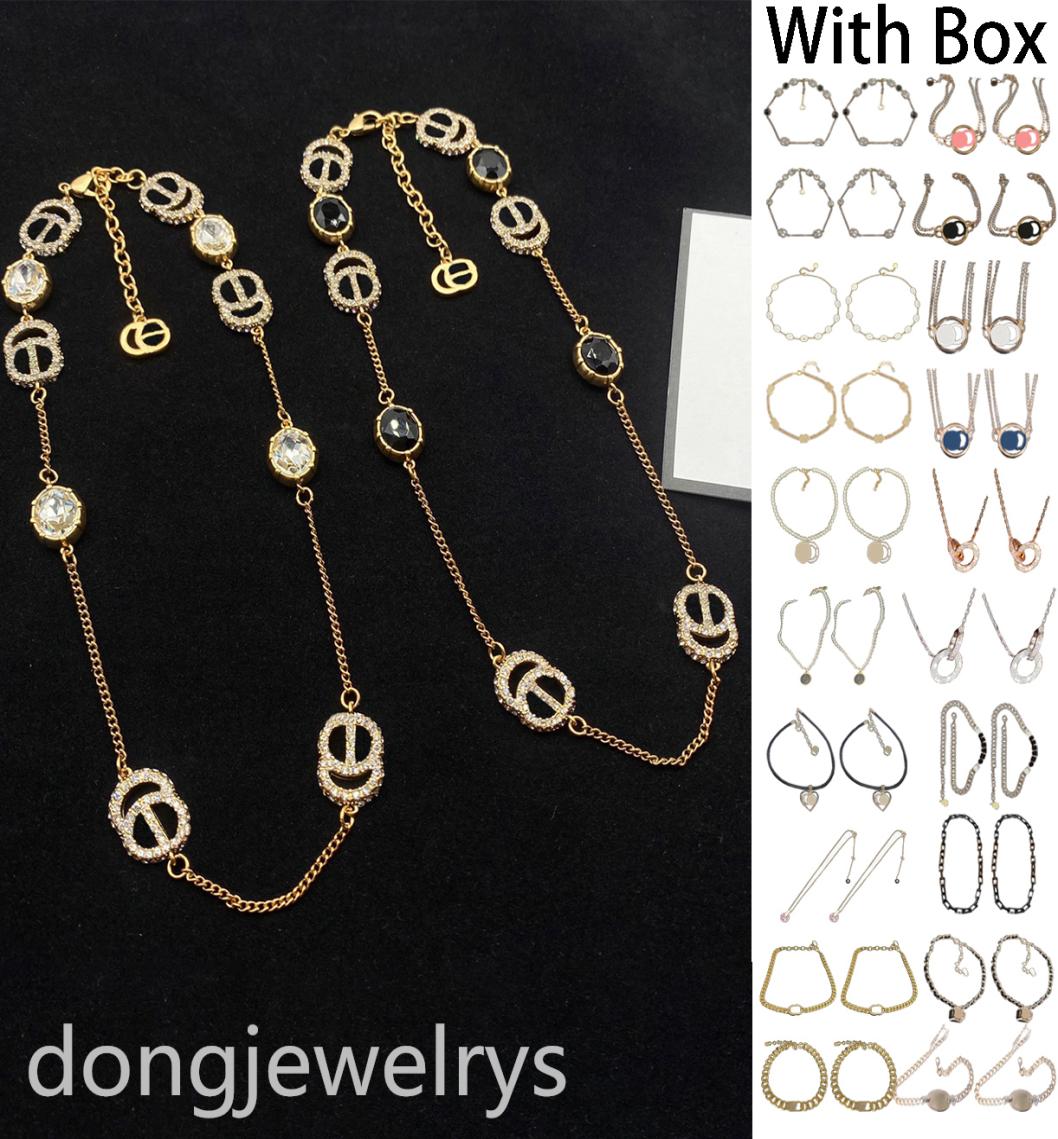 Irregular Jewelry Necklace Designer Luxury Pendant Wedding Gift Chain Gold Diamond Necklaces For Ladies Letter Pearl Chain Dongjew5611494
Irregular Jewelry Necklace Designer Luxury Pendant Wedding Gift Chain Gold Diamond Necklaces For Ladies Letter Pearl Chain Dongjew5611494
