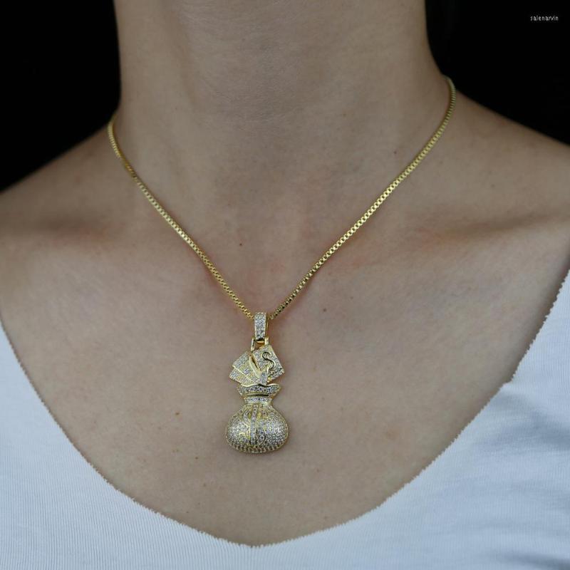 Chains Hip Hop 5A Cubic Zircon Stone Setting Bling Iced Out Money Bag US Dollar Pendant Necklace For Men Jewelry Drop
Chains Hip Hop 5A Cubic Zircon Stone Setting Bling Iced Out Money Bag US Dollar Pendant Necklace For Men Jewelry Drop