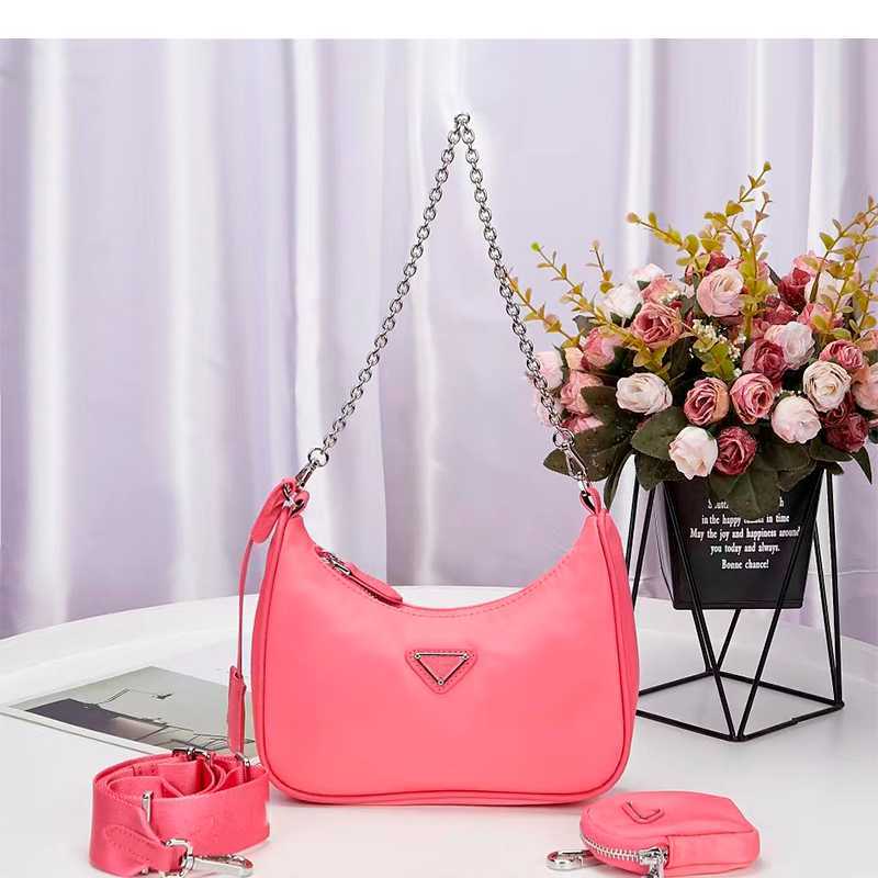 Sale 2 piece man womens Luxurys Designers bags high quality handbags purses nylon chain lady handbag crossbody shoulder wholesale totes fashion Wallet bag230318, Red
Sale 2 piece man womens Luxurys Designers bags high quality handbags purses nylon chain lady handbag crossbody shoulder wholesale totes fashion Wallet bag230318, Red