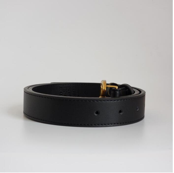 High Quality Fashion Designer Design Men Women Belts Business Casual Gold Smooth Buckle Belts Holiday Gift, Belt no box
High Quality Fashion Designer Design Men Women Belts Business Casual Gold Smooth Buckle Belts Holiday Gift, Belt no box