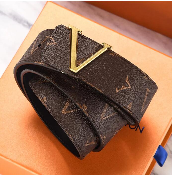 2023 luxury Designer belt mens lvs belt classic element Pin buckle louise belts gold and silver black buckle vutton casual viuton width 3.8cm size 105-125cm
2023 luxury Designer belt mens lvs belt classic element Pin buckle louise belts gold and silver black buckle vutton casual viuton width 3.8cm size 105-125cm