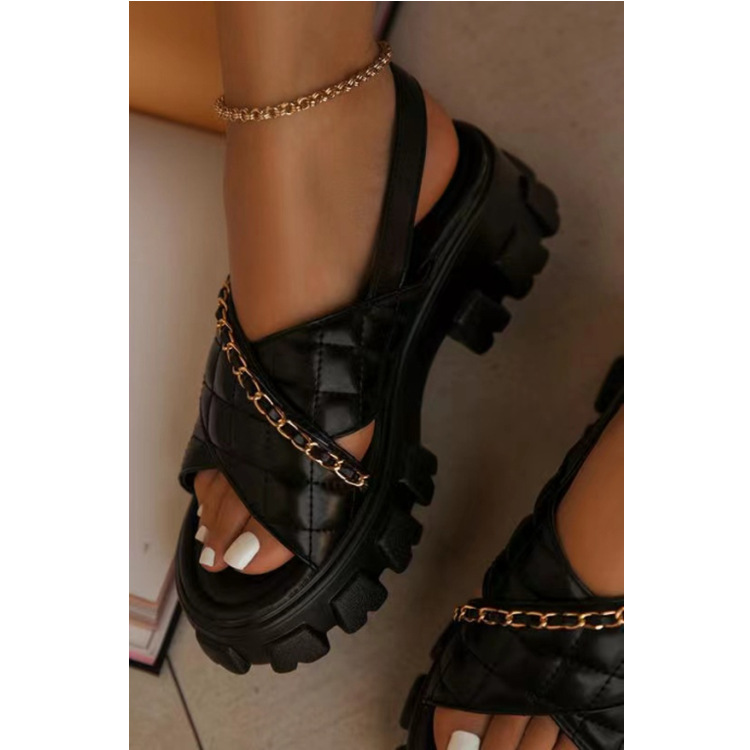Women luxury designers sandals slippers girls fashion summer beach slippers sandals recreational shoe slides cross chain adornment small sweet wind sandals HBP, Purple
Women luxury designers sandals slippers girls fashion summer beach slippers sandals recreational shoe slides cross chain adornment small sweet wind sandals HBP, Purple