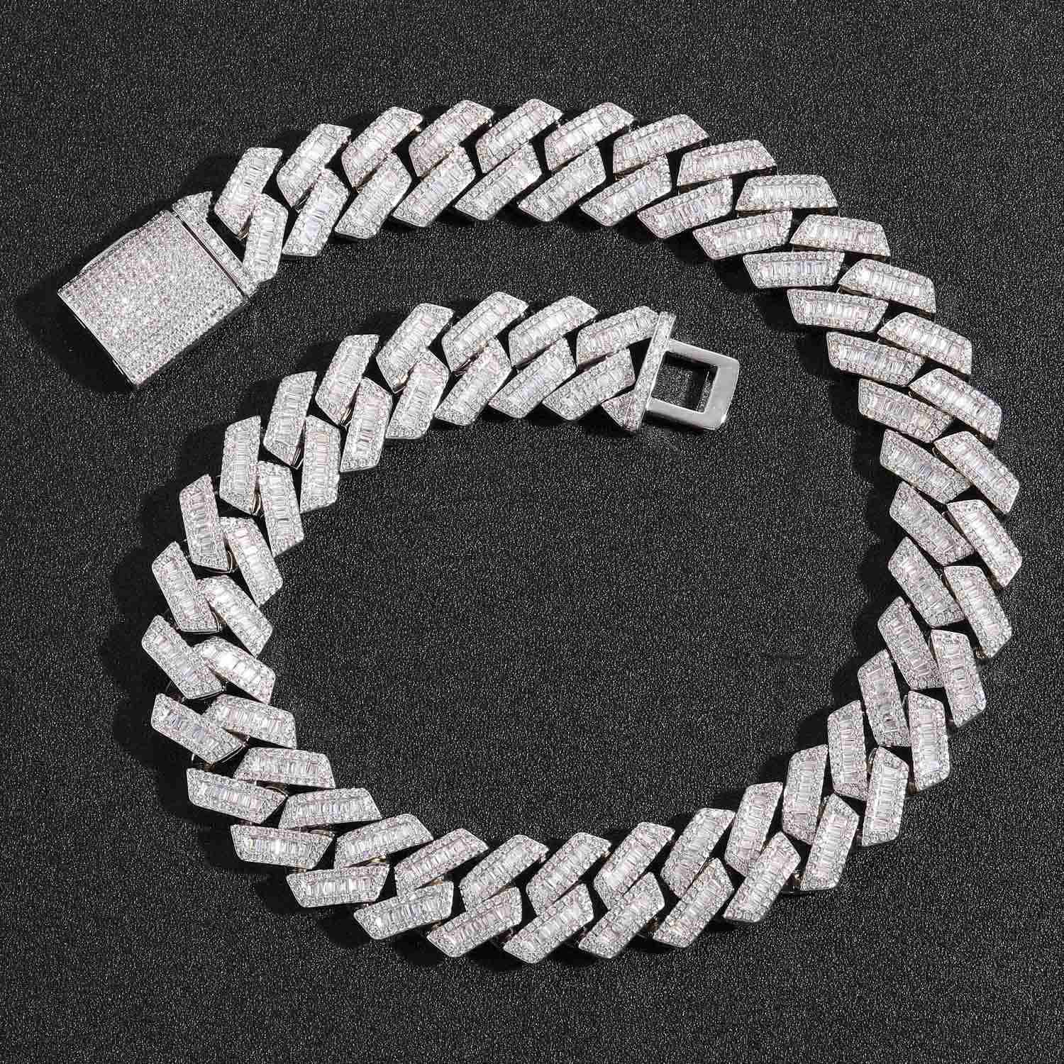 New Arrival Iced Out Chains 18mm Baguette Prong Cuban Link 3 Row Men's Chunky Moissanite Cuban Necklace in 18k Gold Plated
New Arrival Iced Out Chains 18mm Baguette Prong Cuban Link 3 Row Men's Chunky Moissanite Cuban Necklace in 18k Gold Plated